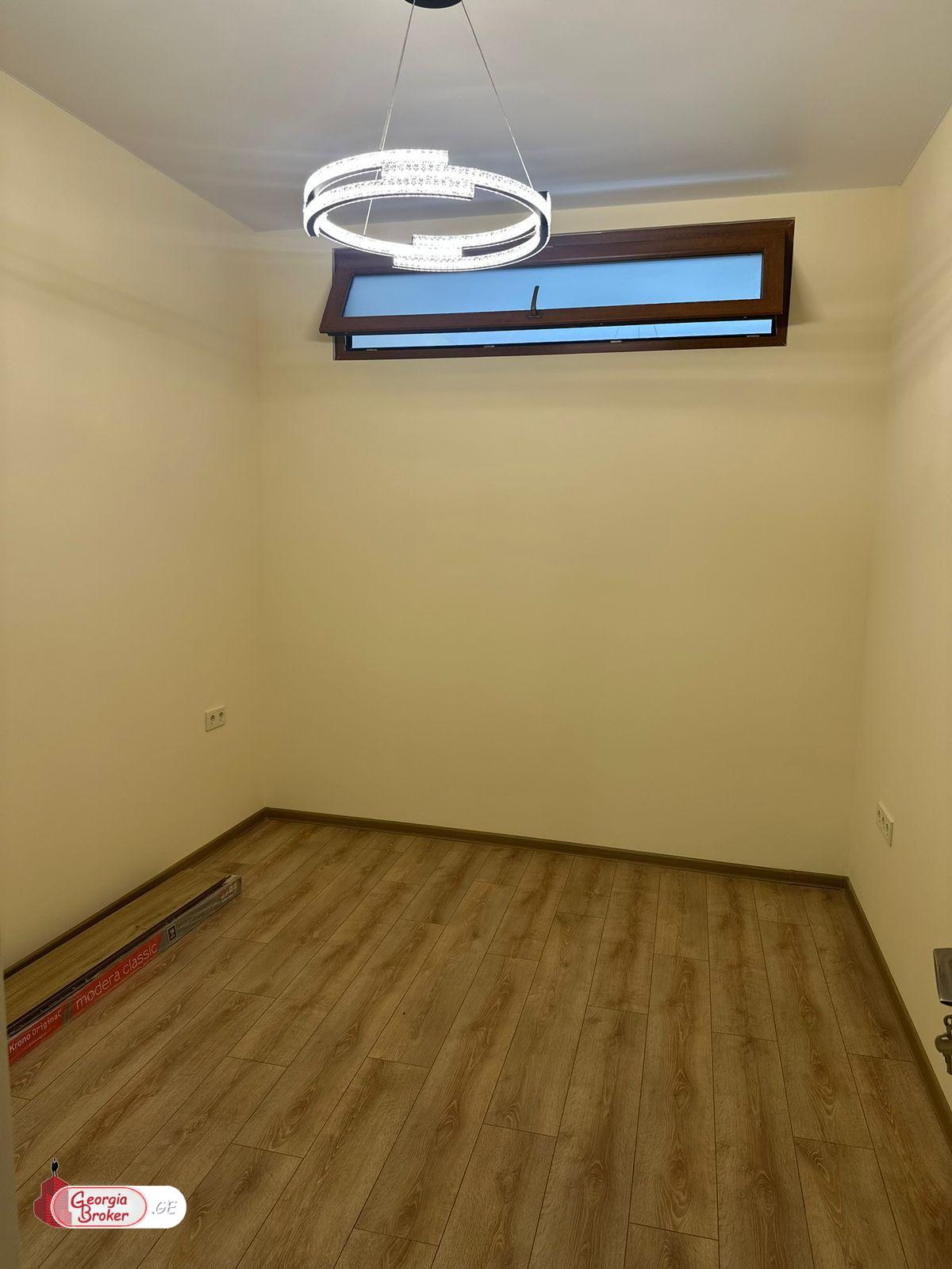 იყიდება ახალი გარემონტებული 3 ოთახიანი ბინა